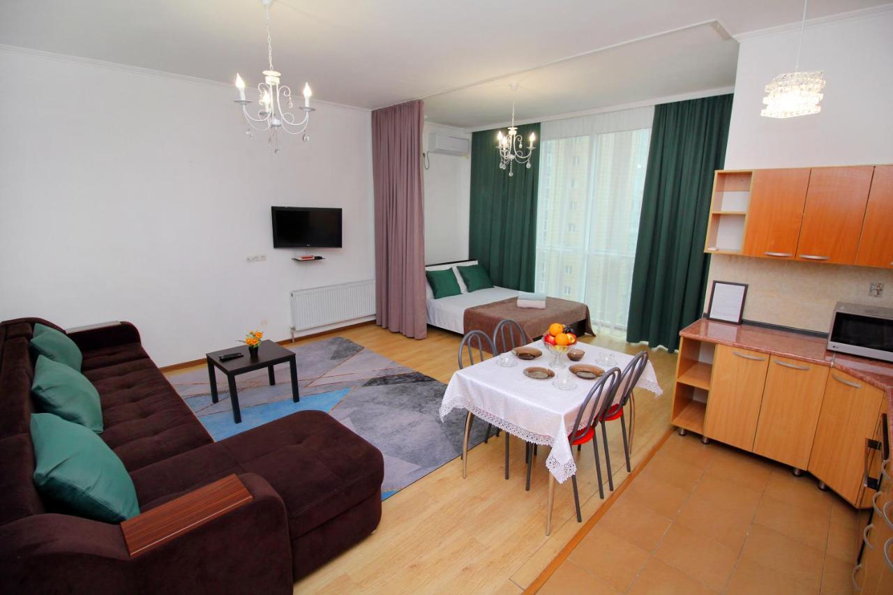 Уютные И Комфортные Квартиры В Жк Манхэттен Apartment Almaty Luaran gambar