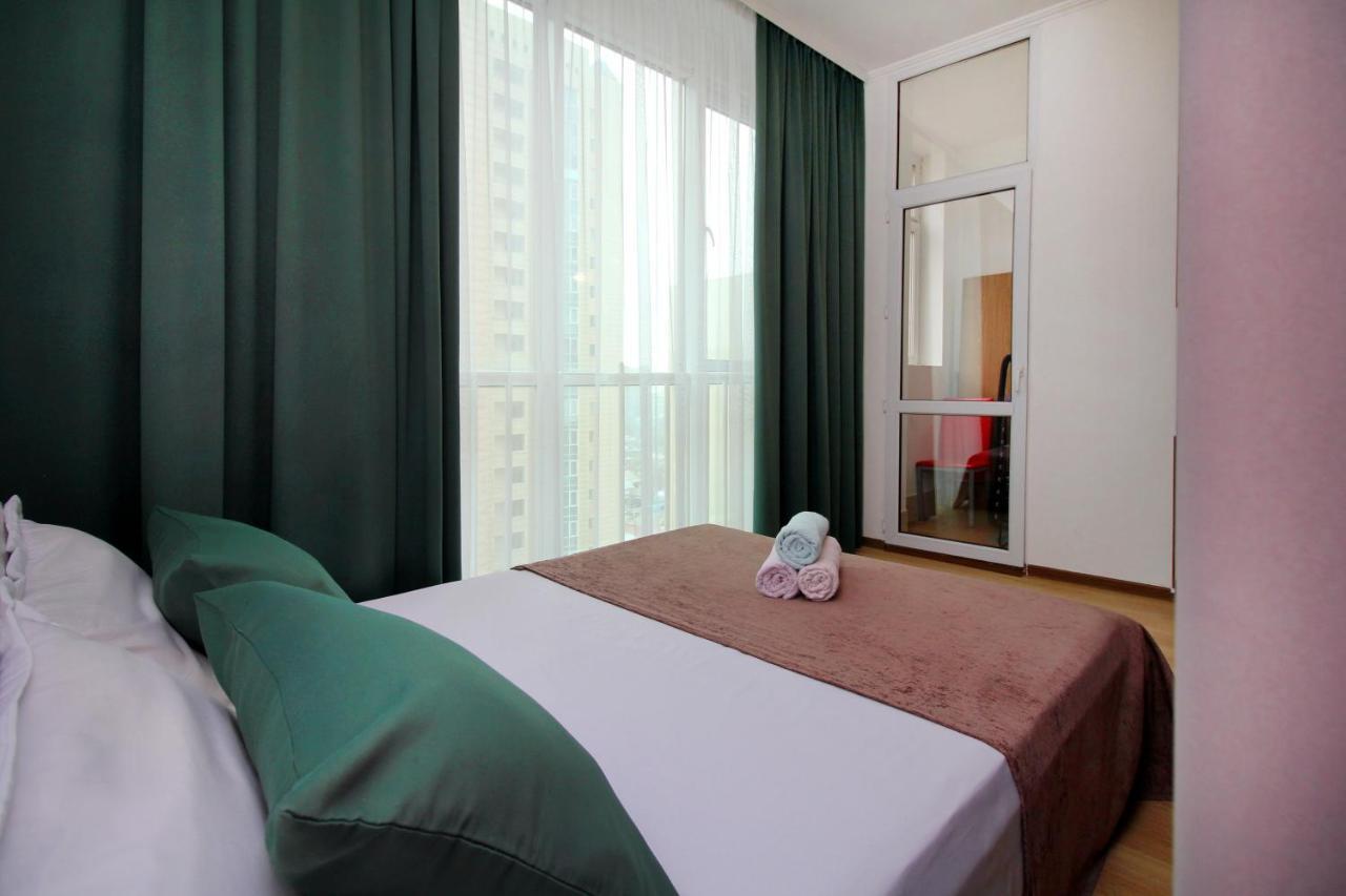 Уютные И Комфортные Квартиры В Жк Манхэттен Apartment Almaty Luaran gambar