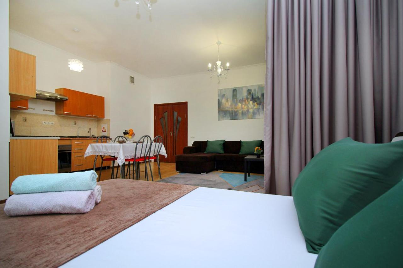 Уютные И Комфортные Квартиры В Жк Манхэттен Apartment Almaty Luaran gambar
